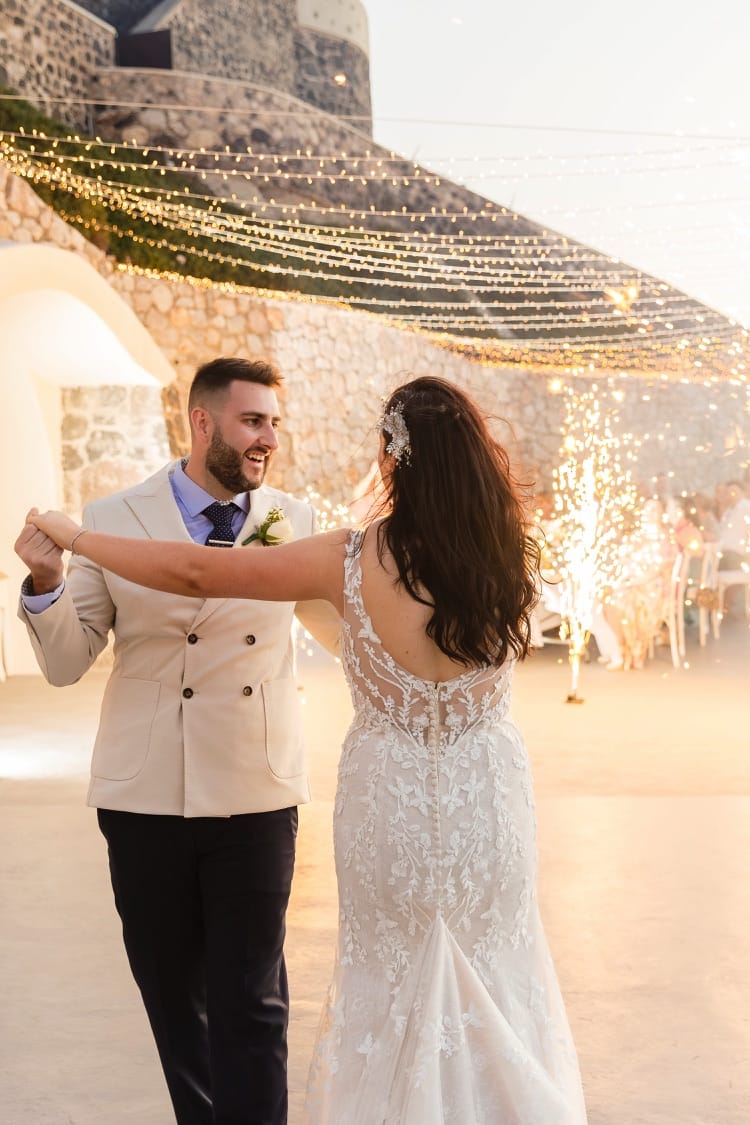 Karen-Steven-Santorini-El Viento